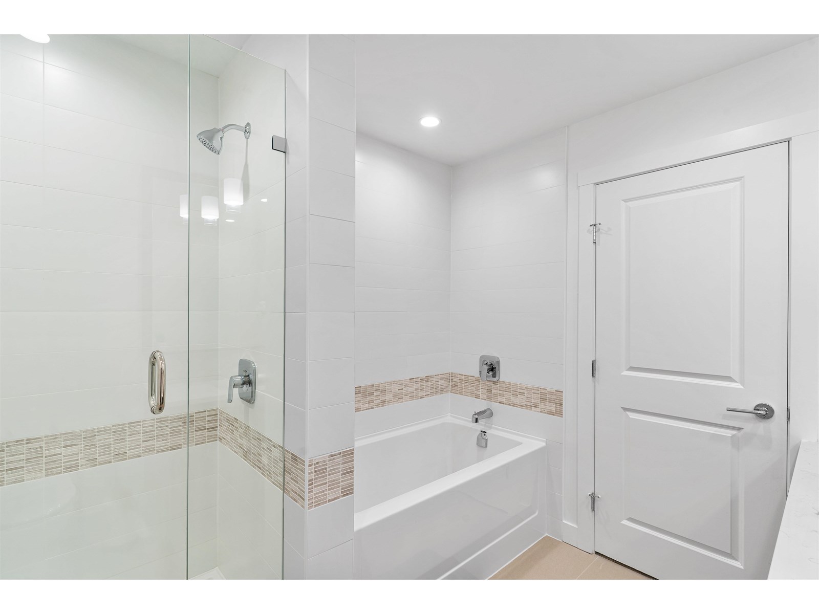 Photo 8 of A 213 20487 65 Avenue, Langley BC