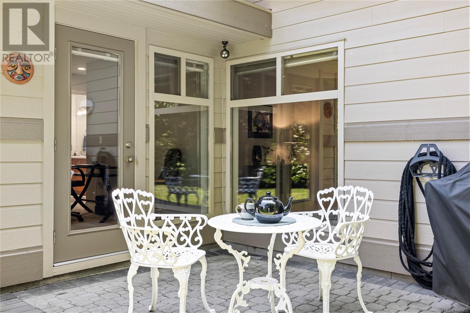 Photo 40 of 1281 Roberton Blvd, Parksville BC