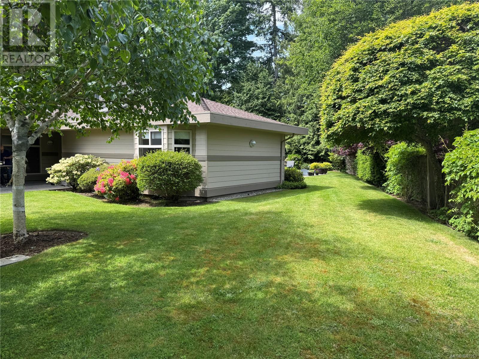 Photo 20 of 1281 Roberton Blvd, Parksville BC