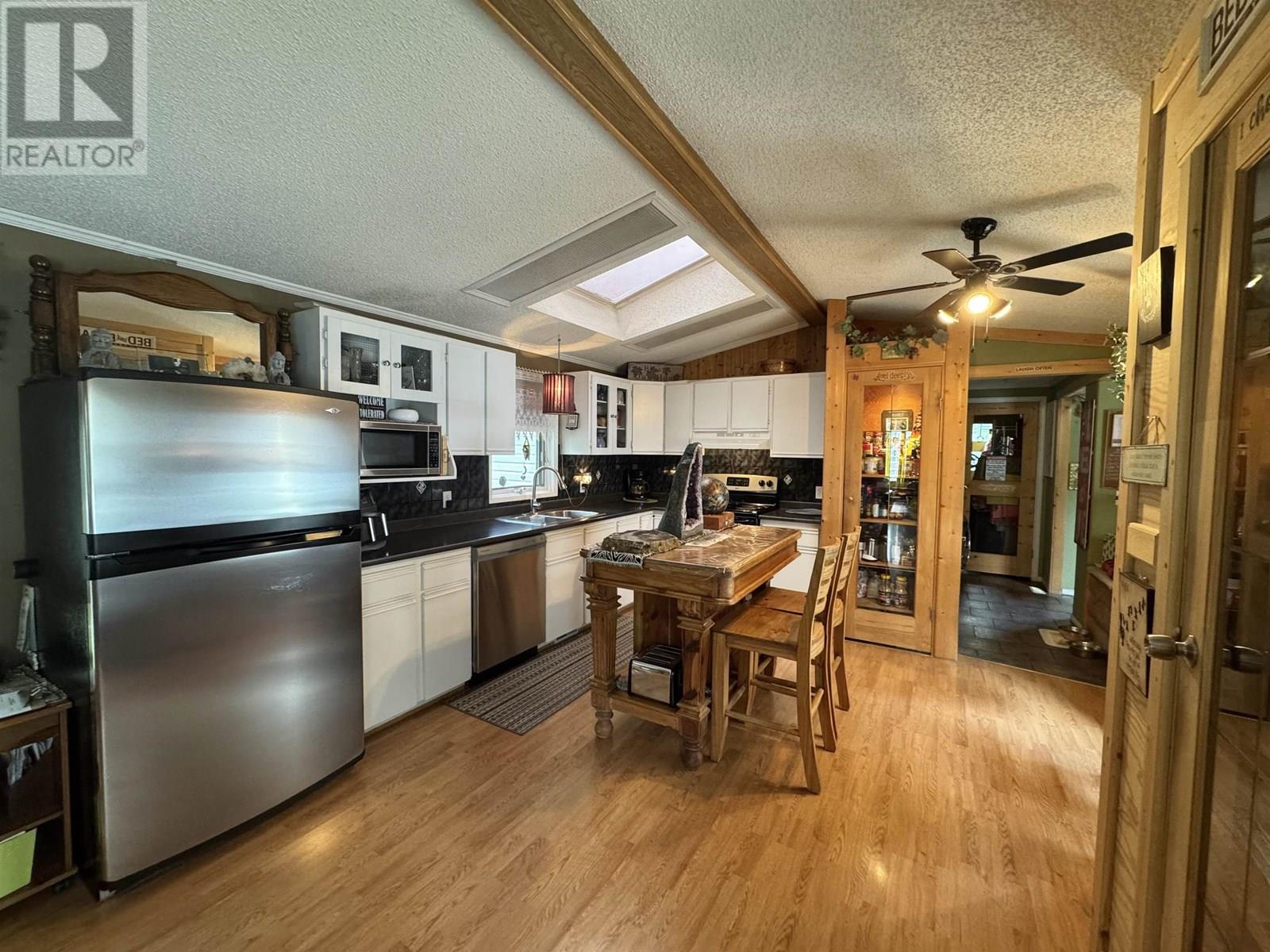 830 BEAVEN CRESCENT, Valemount