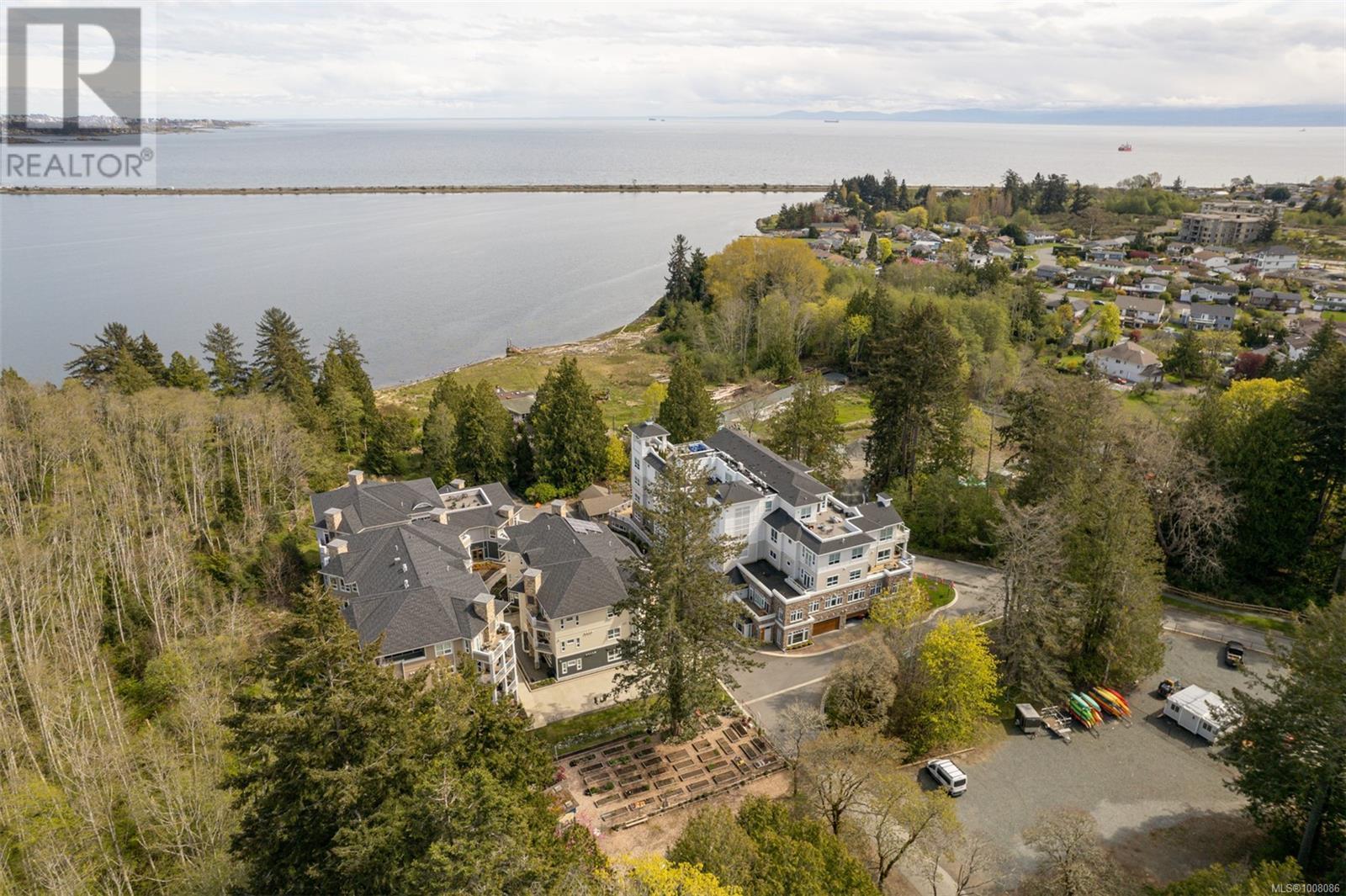 Photo 2 of 203 3110 Havenwood Lane, Colwood BC