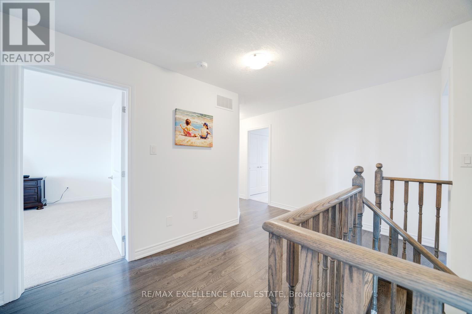 Photo 22 of 134 Strachan Trail, New Tecumseth ON
