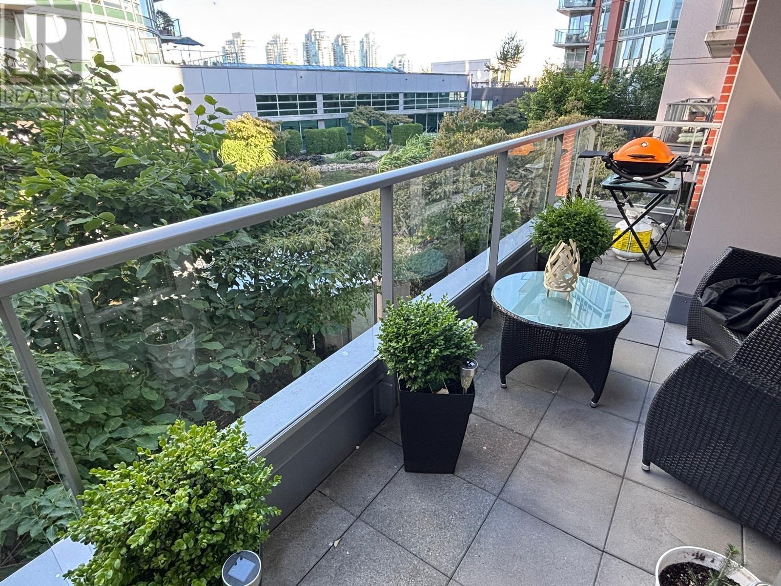 Photo 24 of 501 618 Abbott Street, Vancouver BC