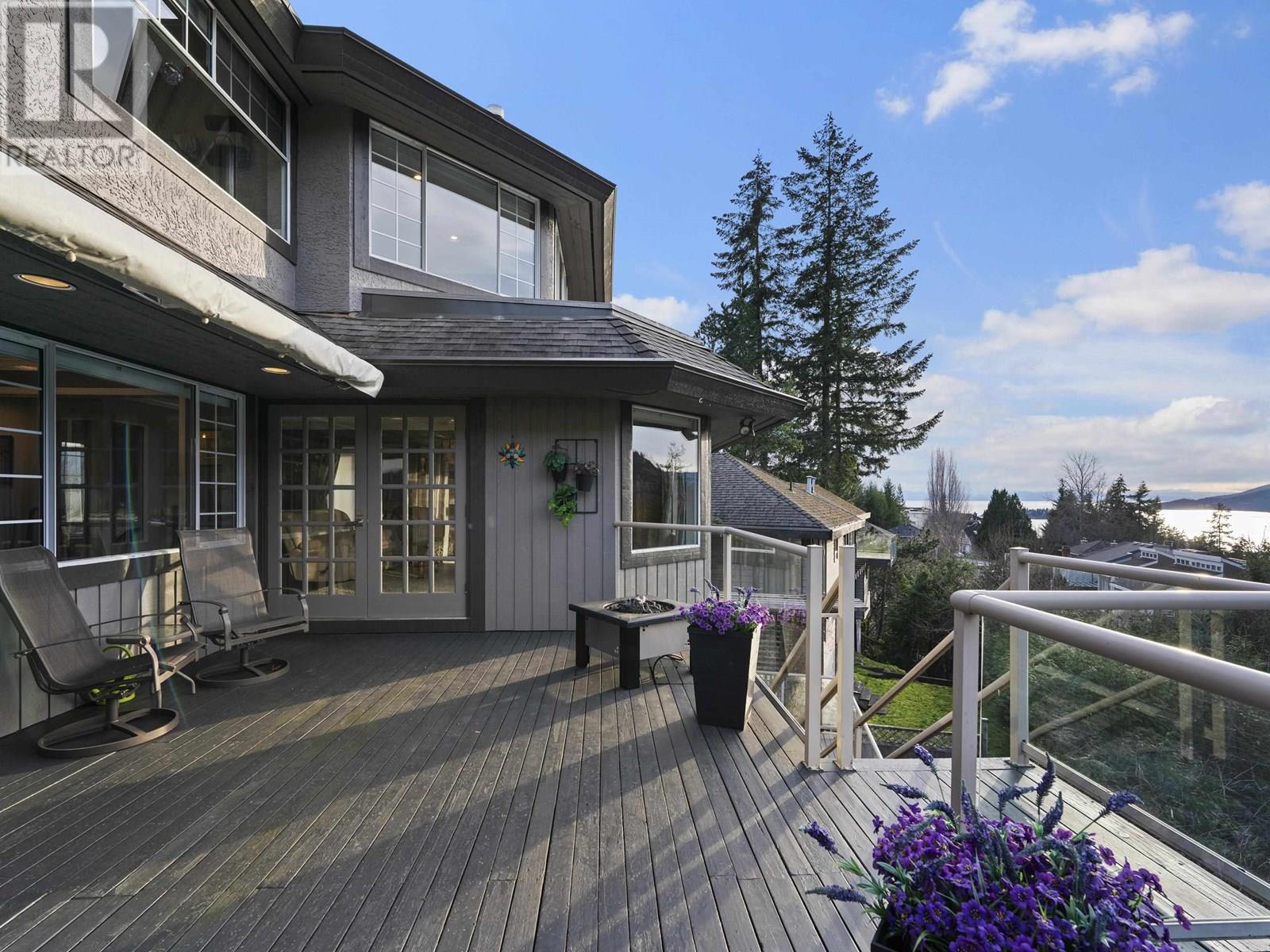 Photo 33 of 5390 Westhaven Wynd, West Vancouver BC