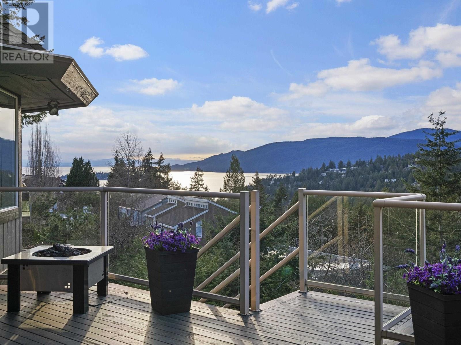Photo 34 of 5390 Westhaven Wynd, West Vancouver BC