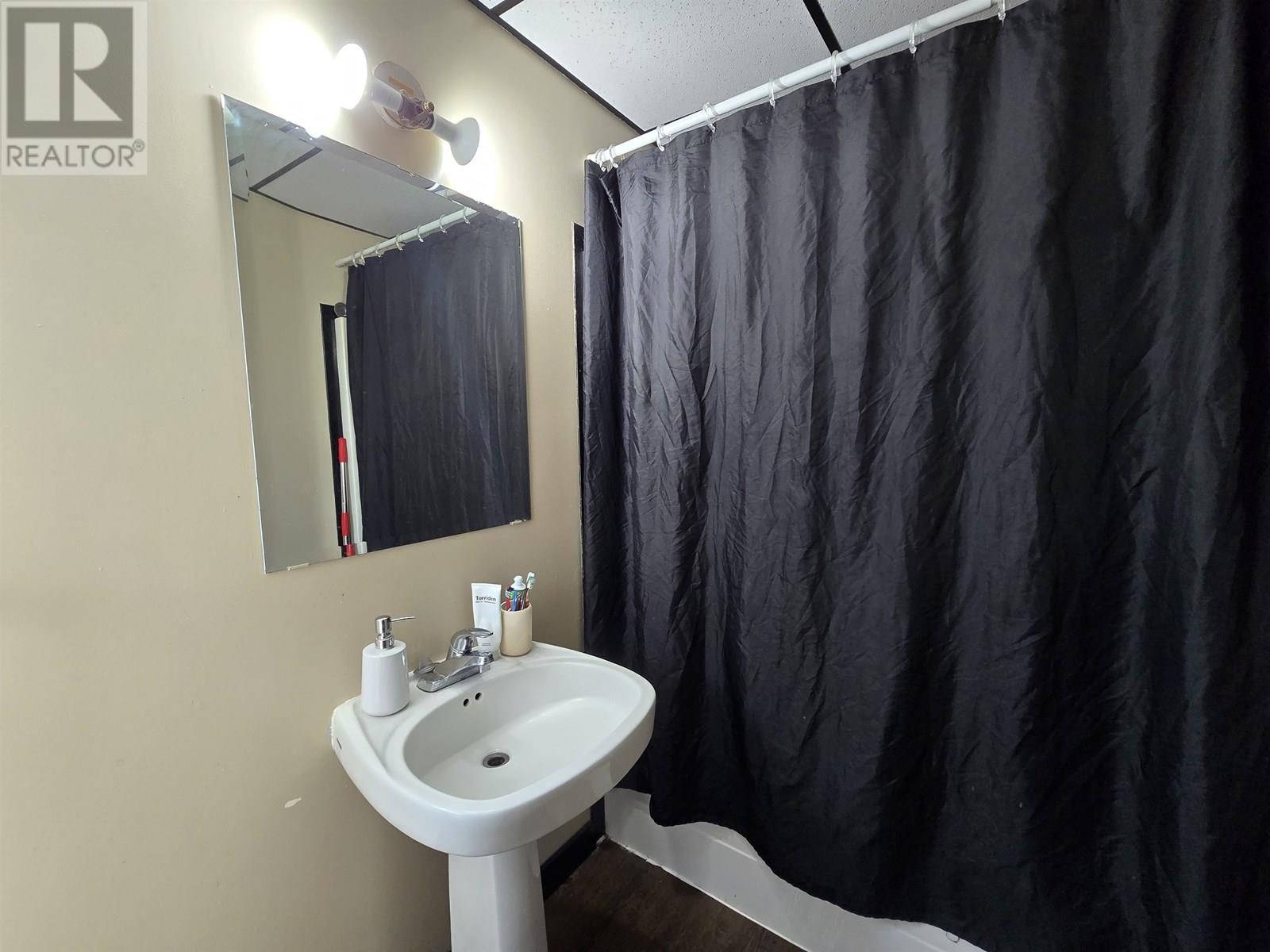 Photo 31 of 630 Rolph Street, Quesnel BC