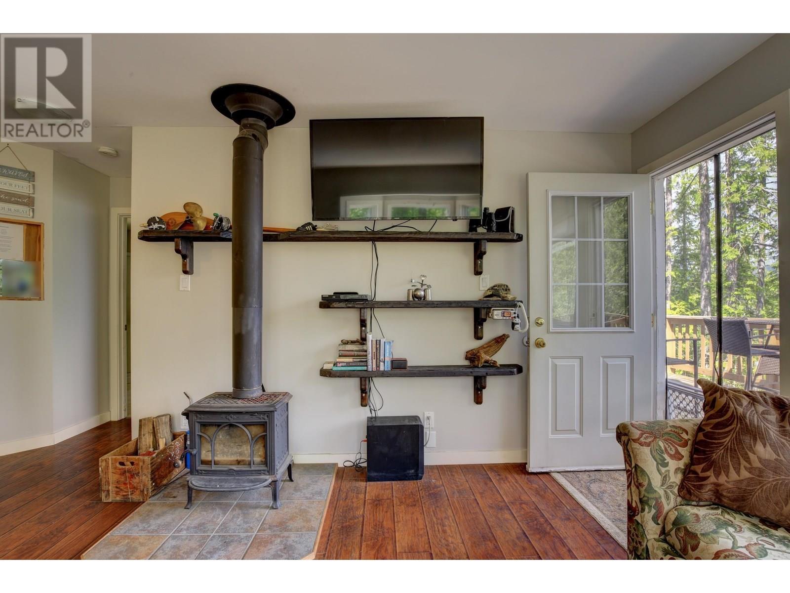 5517 MARSHALL CREEK ROAD, Horsefly