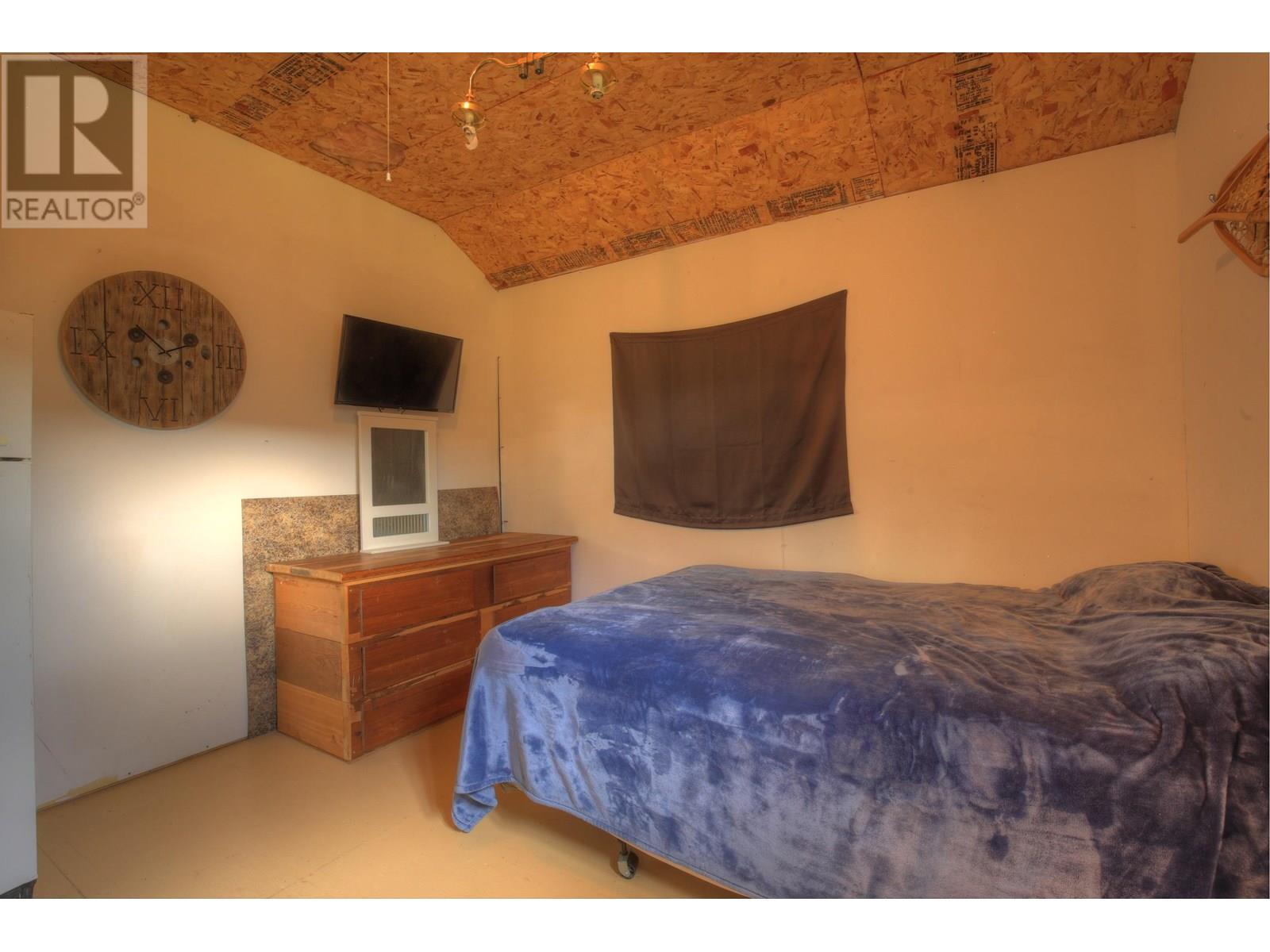 5517 MARSHALL CREEK ROAD, Horsefly