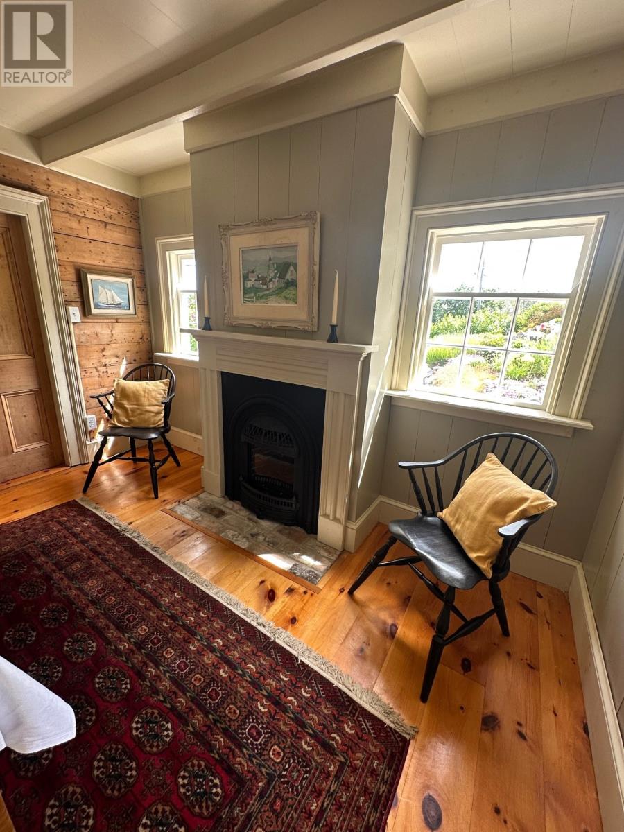 19 West Street - 29