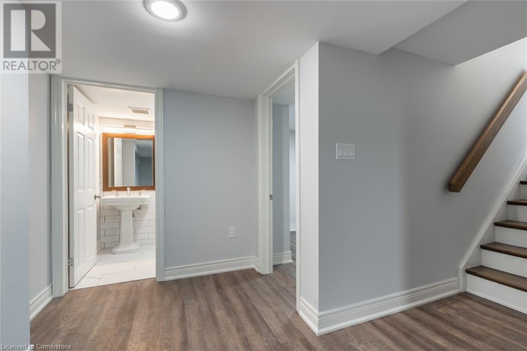 Photo 11 of 159 Beech Street Unit Lower, St Catharines ON