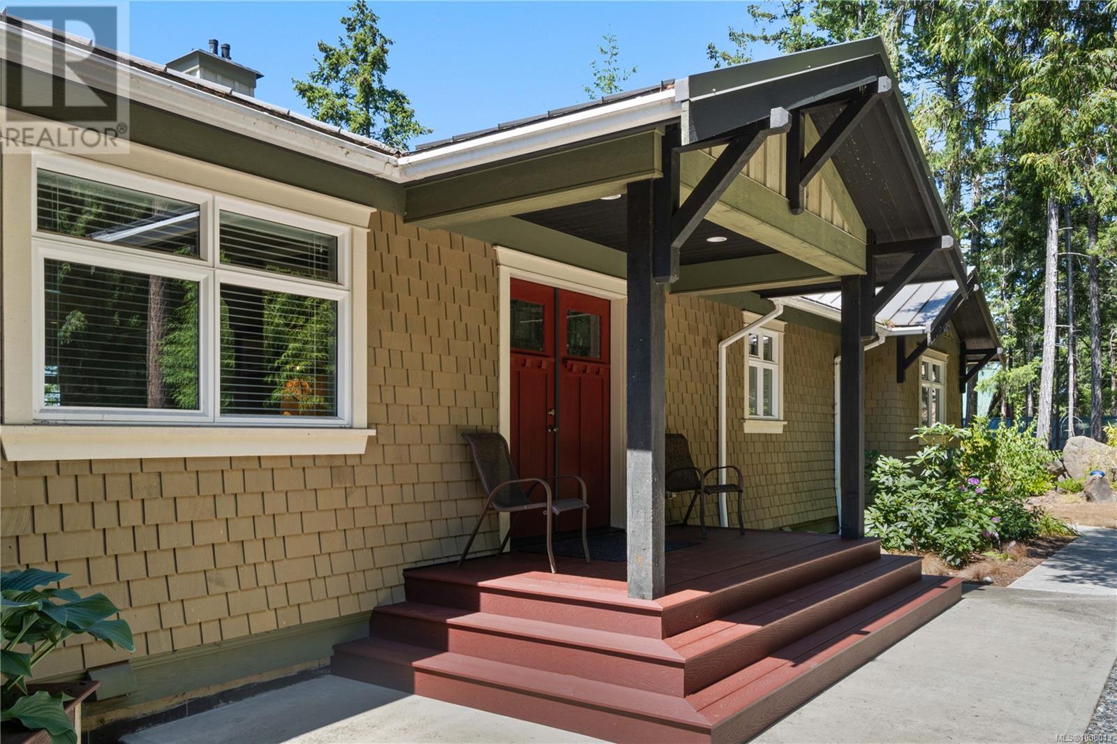 879 Canso Rd, Gabriola Island