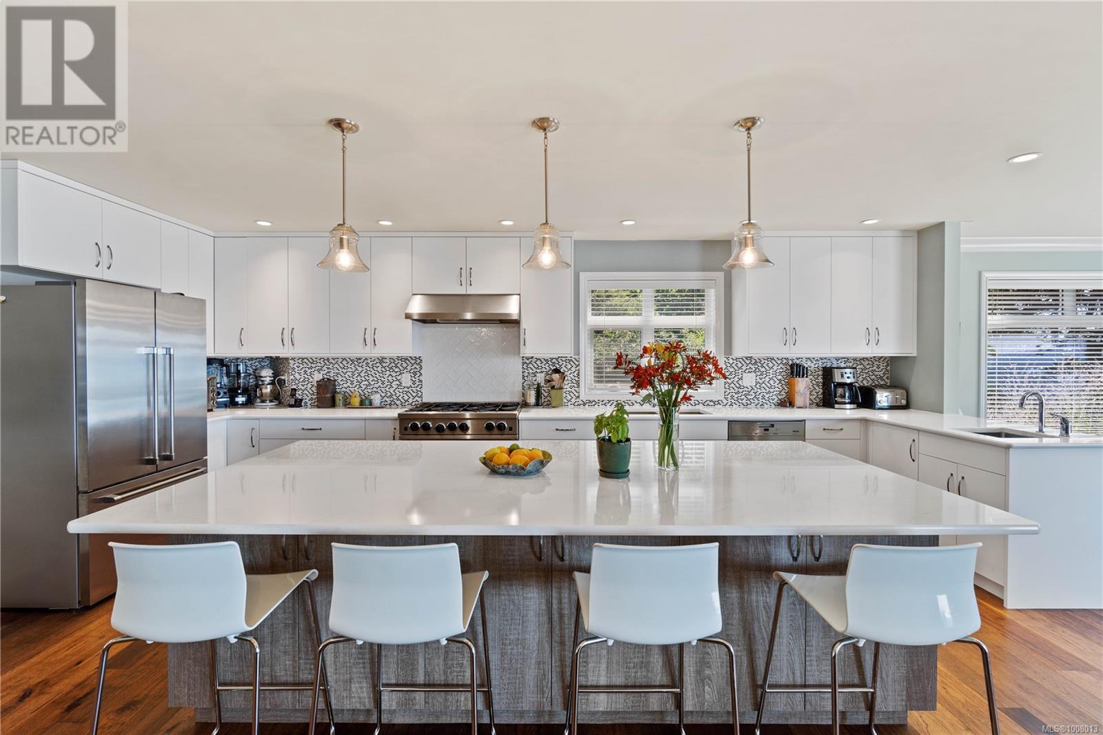 879 Canso Rd, Gabriola Island