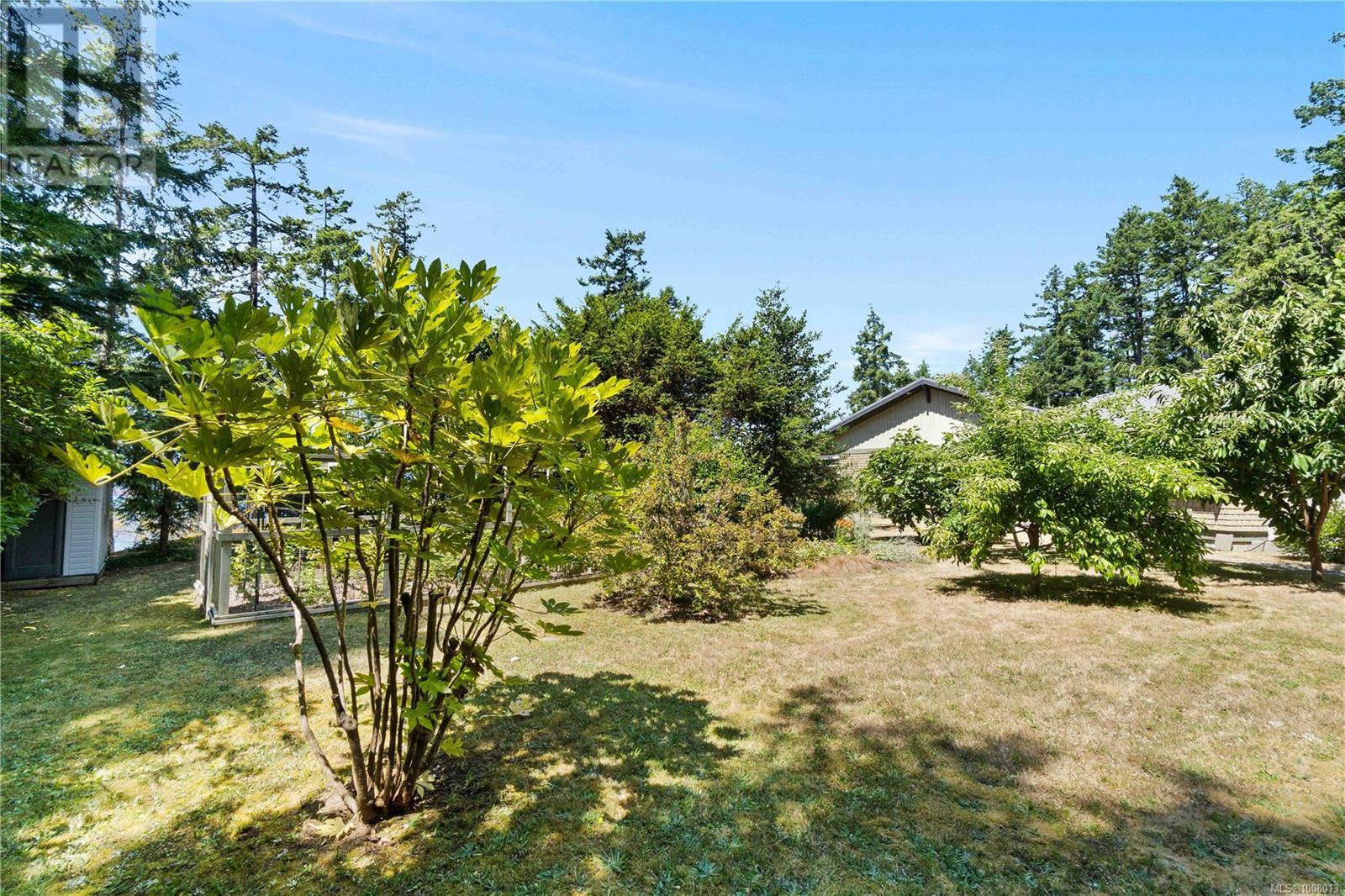 879 Canso Rd, Gabriola Island