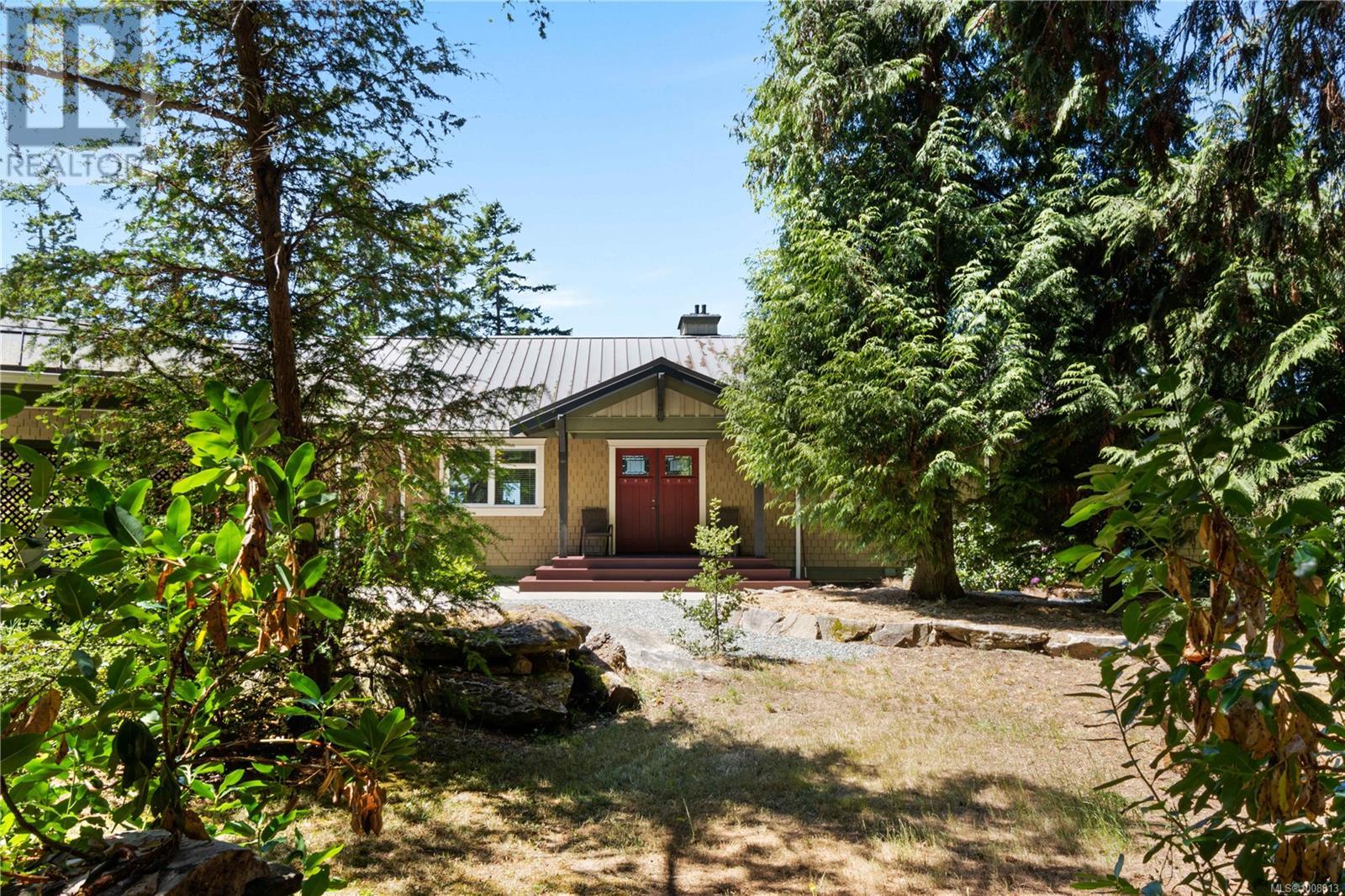 879 Canso Rd, Gabriola Island
