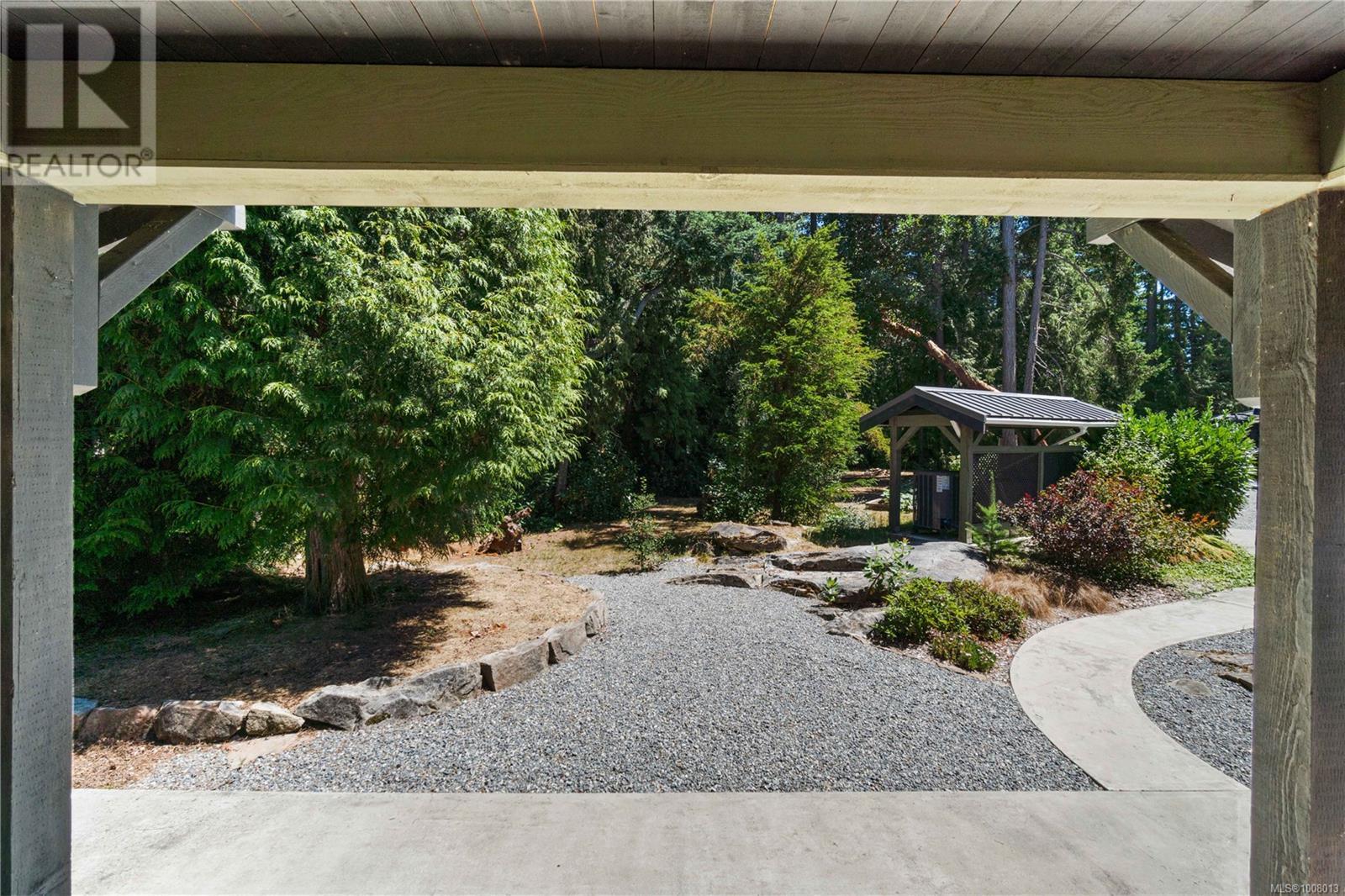 879 Canso Rd, Gabriola Island