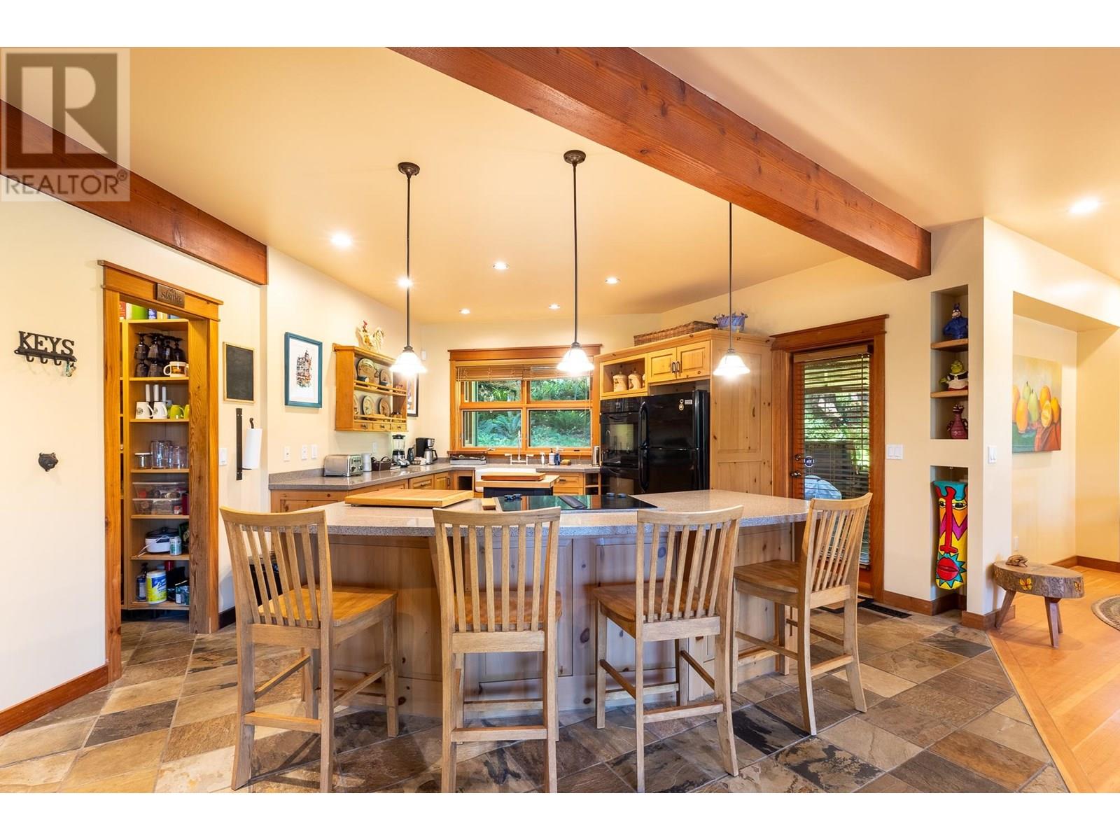 12929 SUNSHINE COAST HIGHWAY, Madeira Park