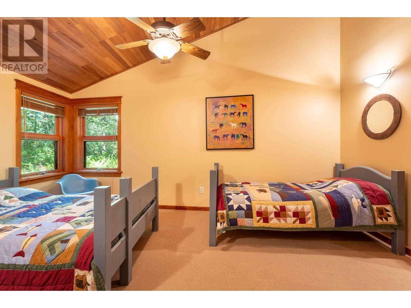 12929 SUNSHINE COAST HIGHWAY, Madeira Park