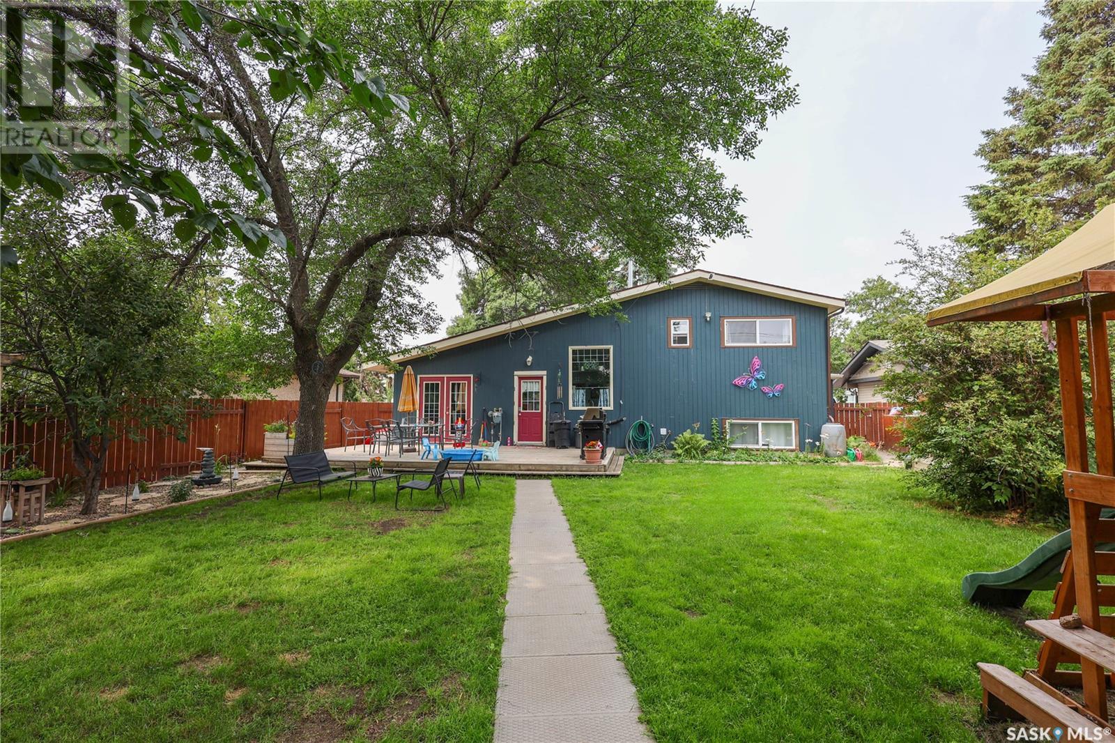 Photo 25 of 2640 3rd Avenue E, Prince Albert SK