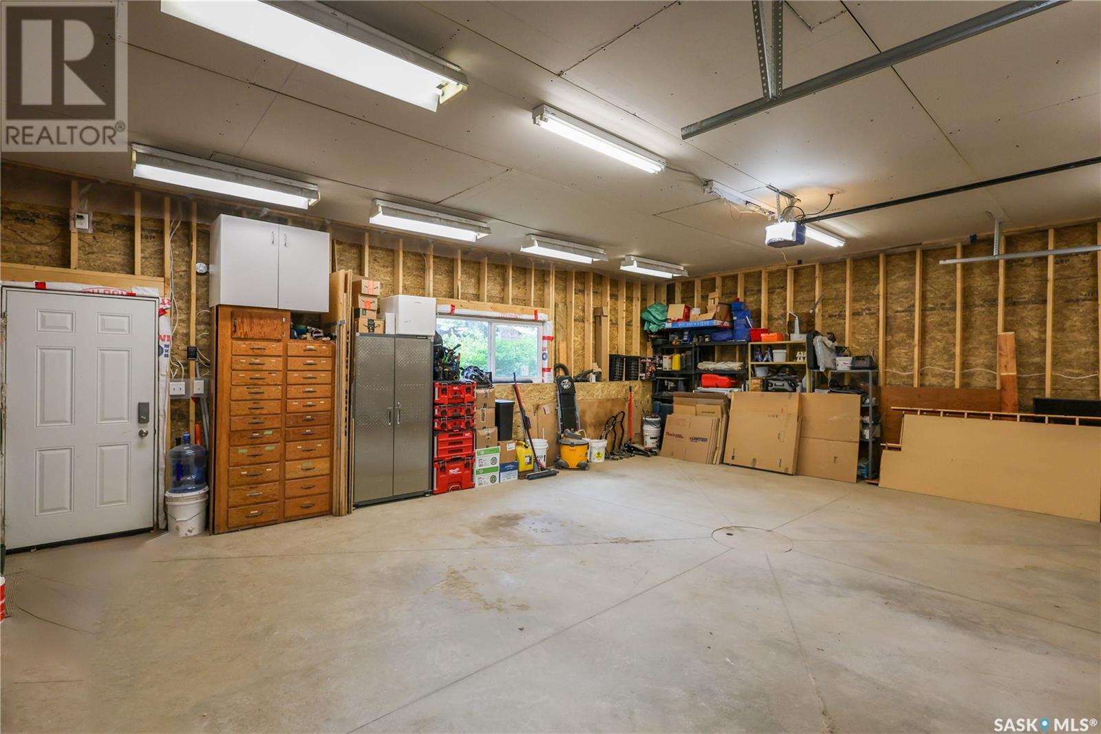 Photo 3 of 2640 3rd Avenue E, Prince Albert SK