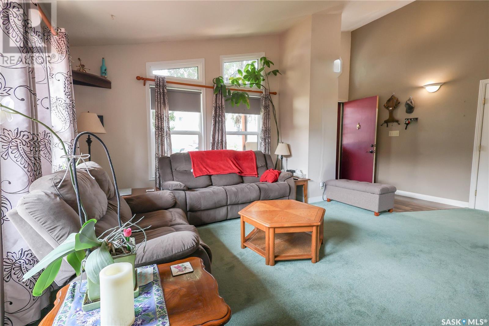 Photo 6 of 2640 3rd Avenue E, Prince Albert SK