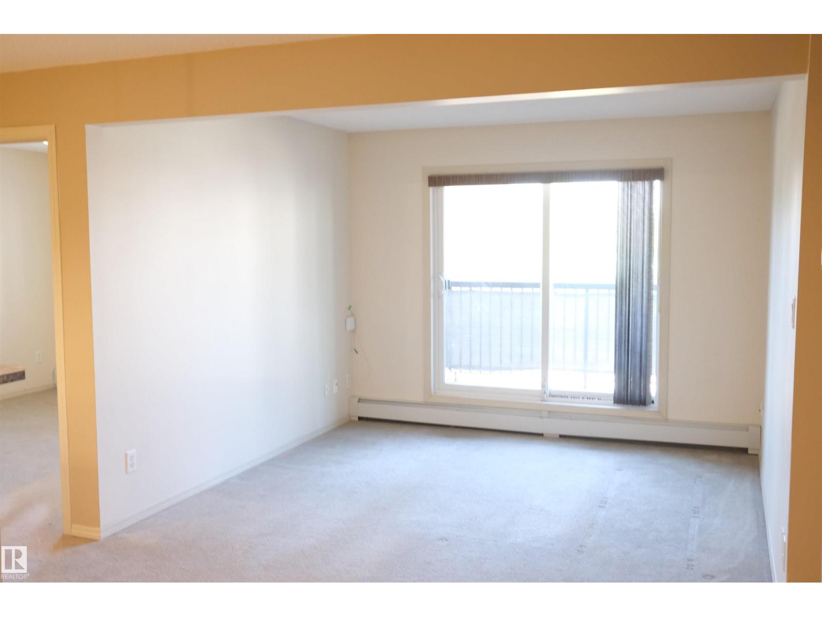 Photo 13 of 223 5951 165 Av Nw, Edmonton AB