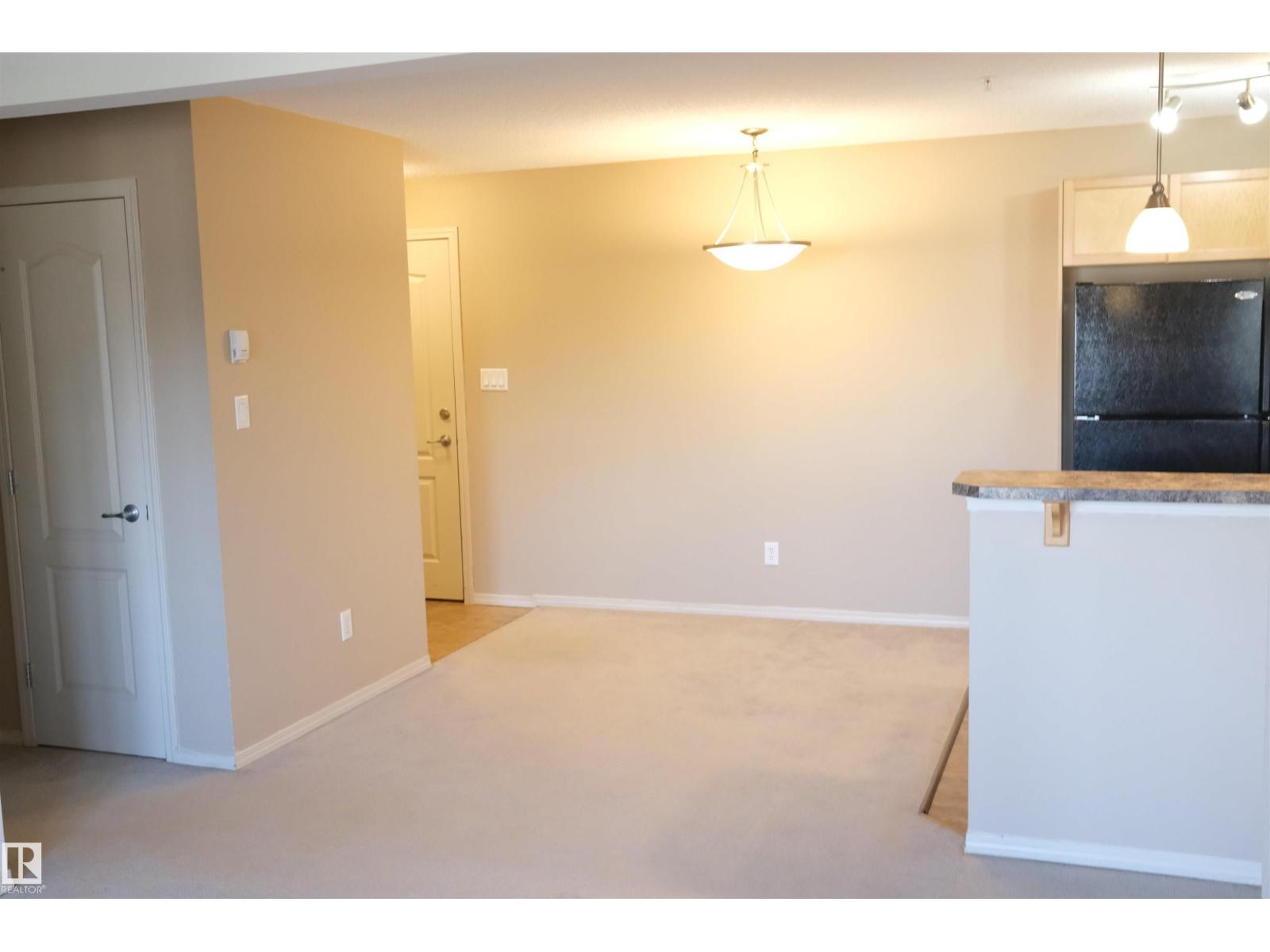 Photo 7 of 223 5951 165 Av Nw, Edmonton AB