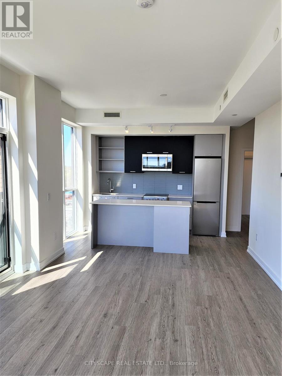 Photo 21 of 608 2300 St Clair Avenue W, Toronto ON