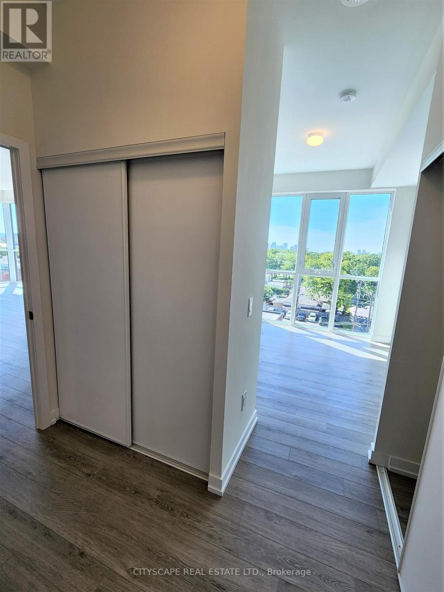 Photo 10 of 608 2300 St Clair Avenue W, Toronto ON