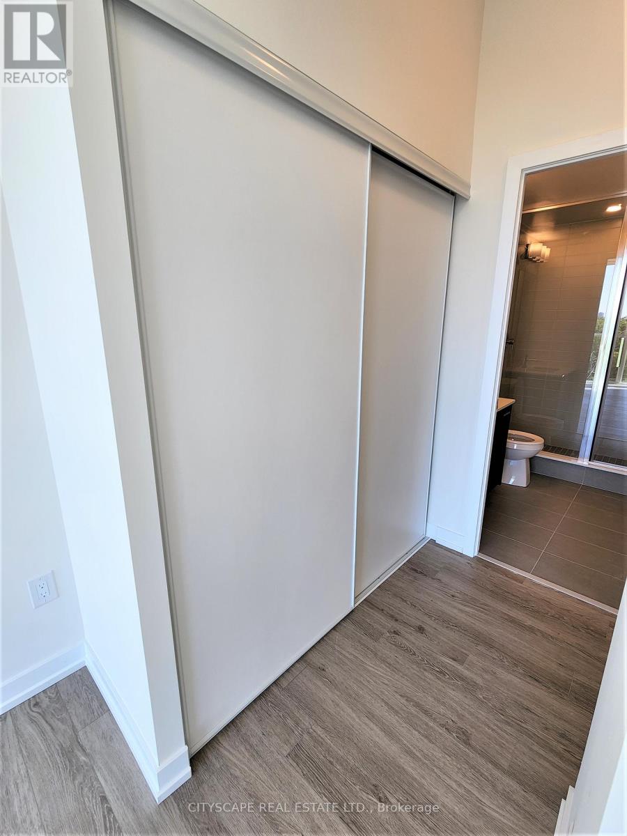 Photo 15 of 608 2300 St Clair Avenue W, Toronto ON