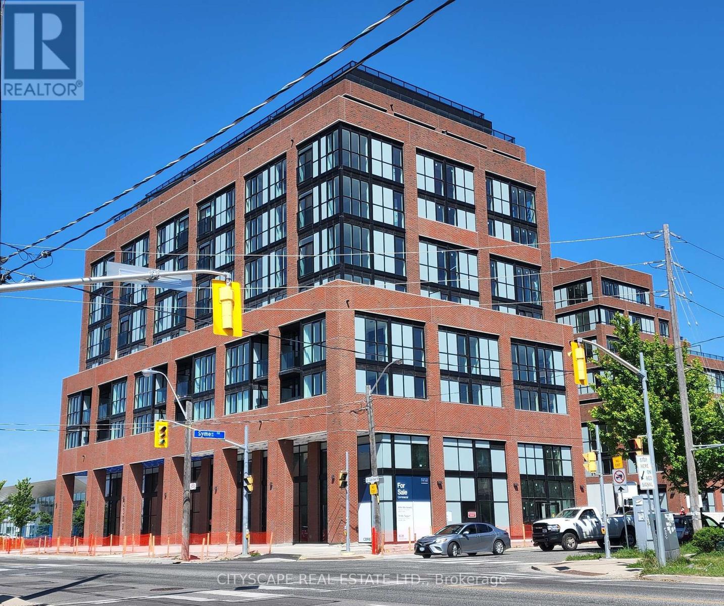 Photo 33 of 608 2300 St Clair Avenue W, Toronto ON