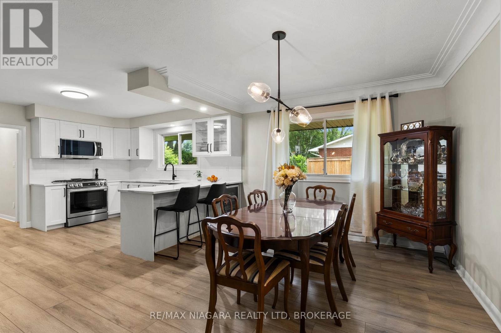 Photo 26 of 27 Daleview Crescent, Pelham ON