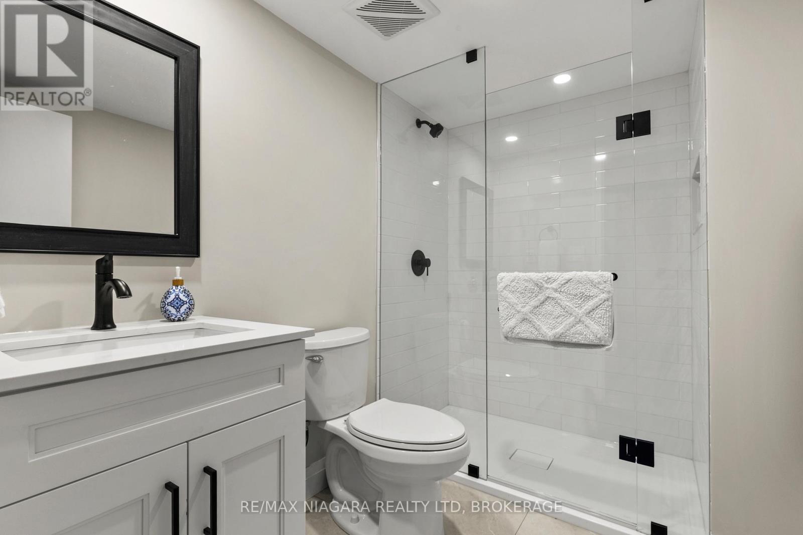 Photo 34 of 27 Daleview Crescent, Pelham ON