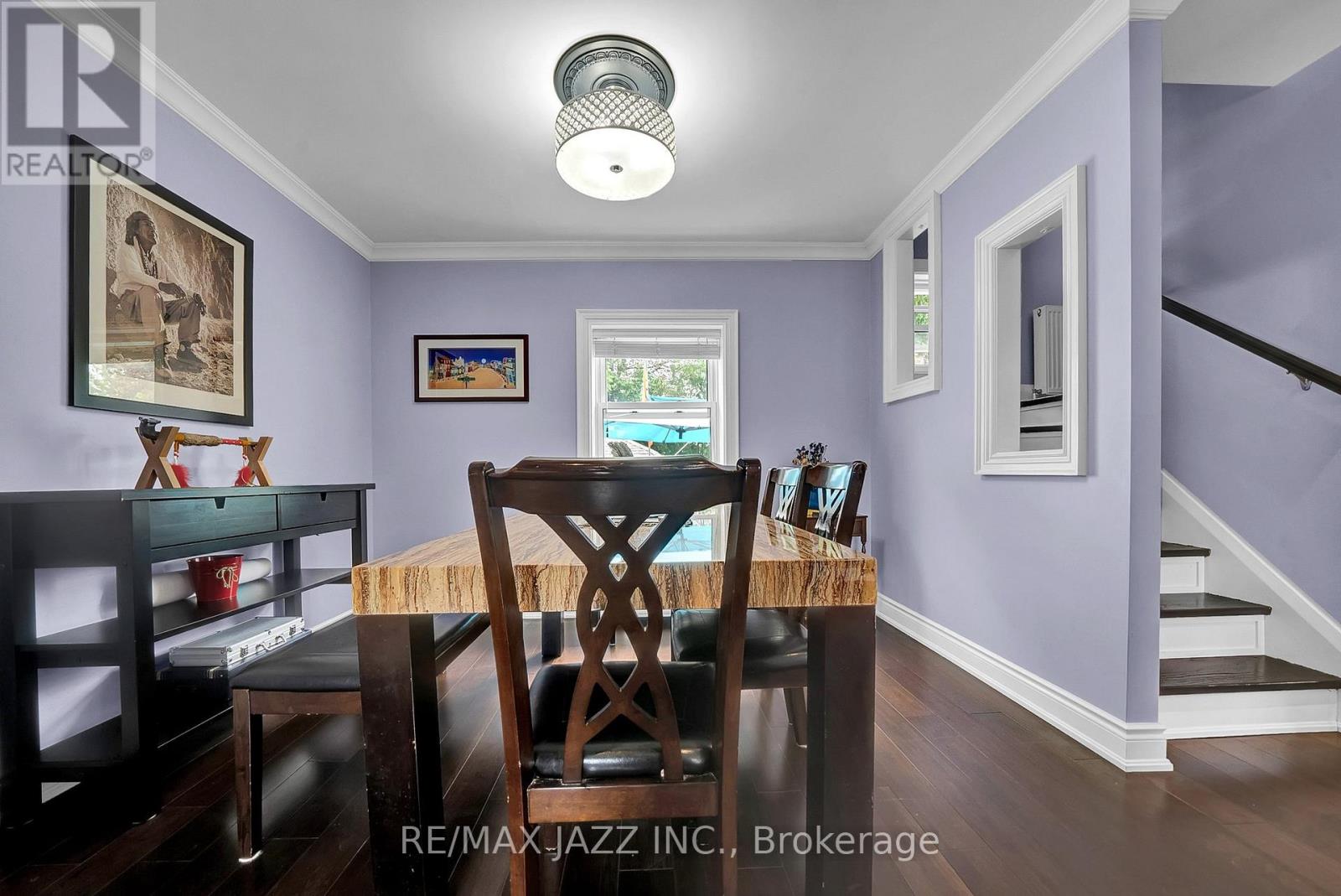 Photo 23 of 303 Gliddon Avenue, Oshawa ON