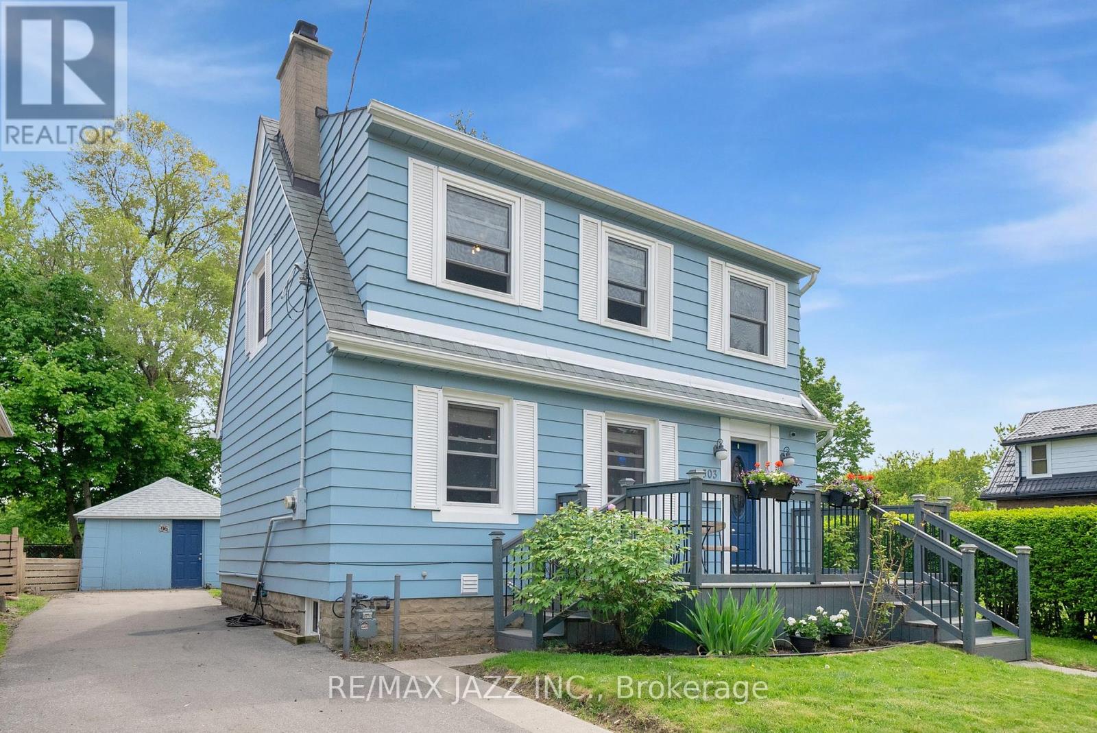 Photo 20 of 303 Gliddon Avenue, Oshawa ON