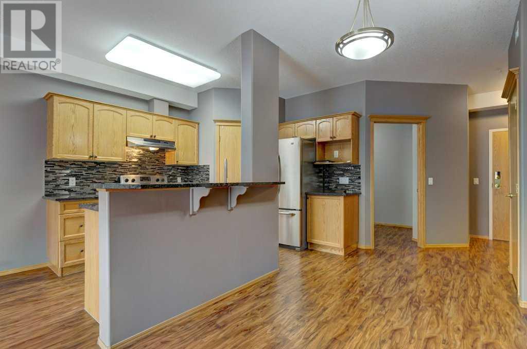 Single Family House for Sale in   Tuscany Springs Boulevard NW Tuscany Calgary 