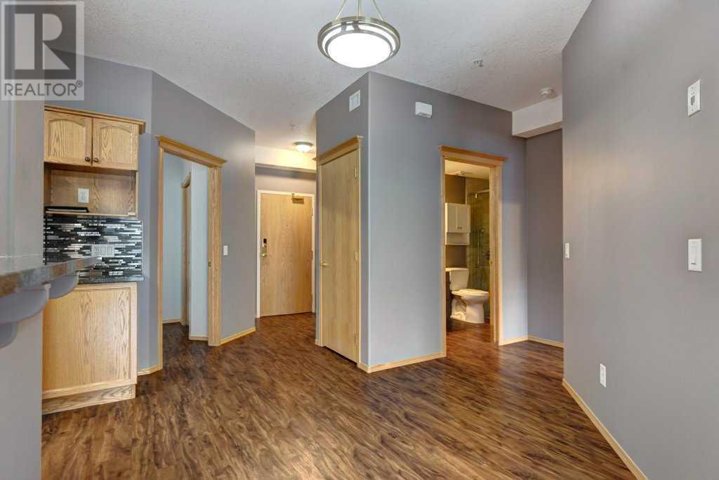 Single Family House for Sale in   Tuscany Springs Boulevard NW Tuscany Calgary 