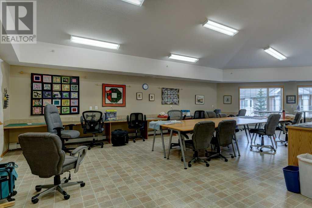 Single Family House for Sale in   Tuscany Springs Boulevard NW Tuscany Calgary 