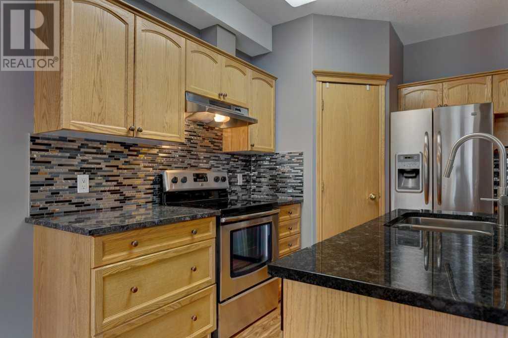 Single Family House for Sale in   Tuscany Springs Boulevard NW Tuscany Calgary 