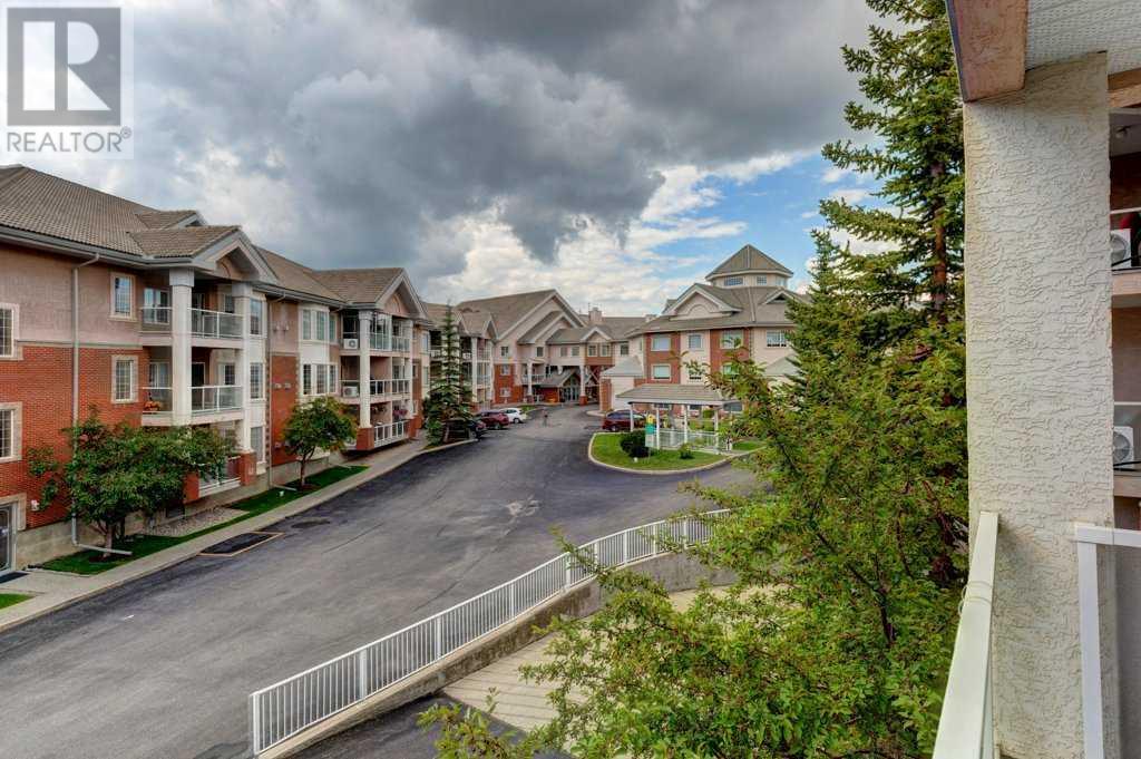 Single Family House for Sale in   Tuscany Springs Boulevard NW Tuscany Calgary 