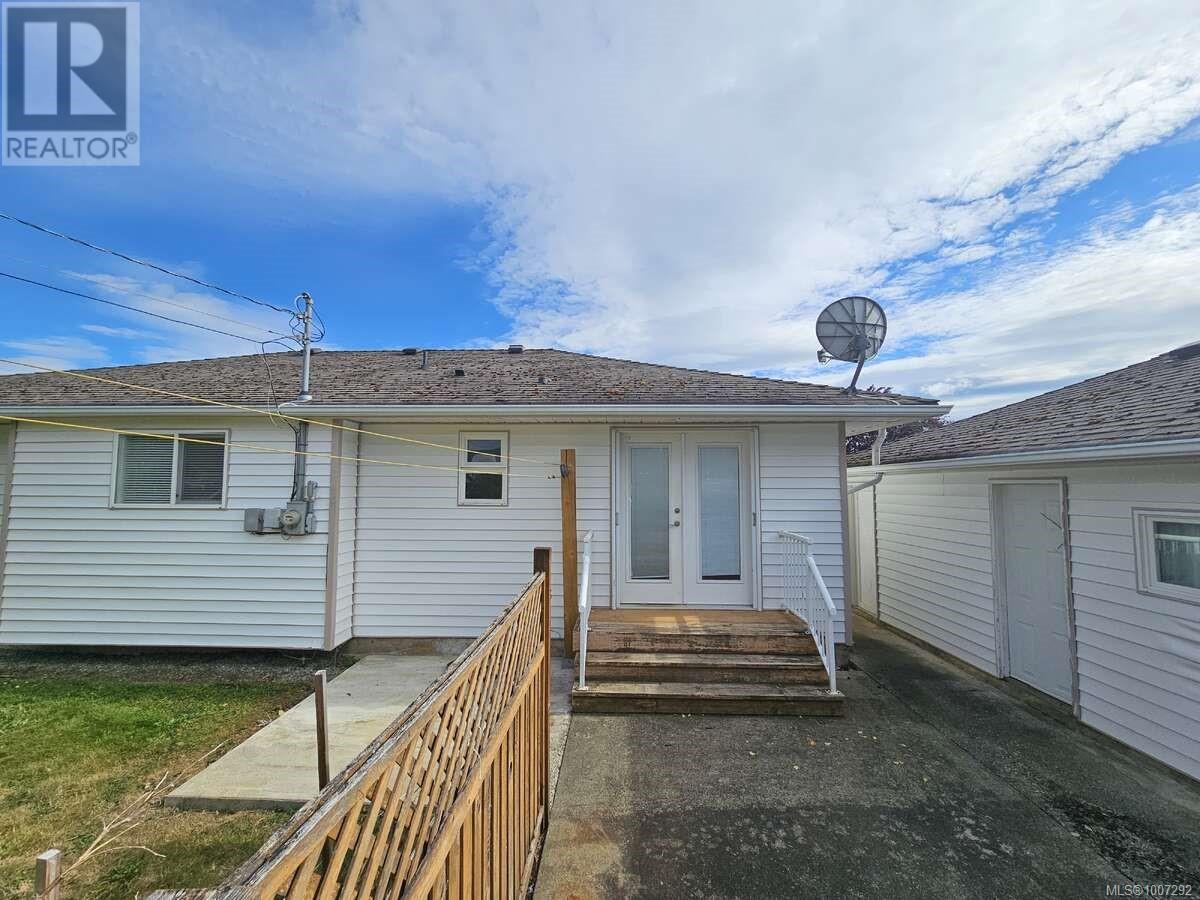 Photo 6 of 4129 Glenside Rd, Port Alberni BC