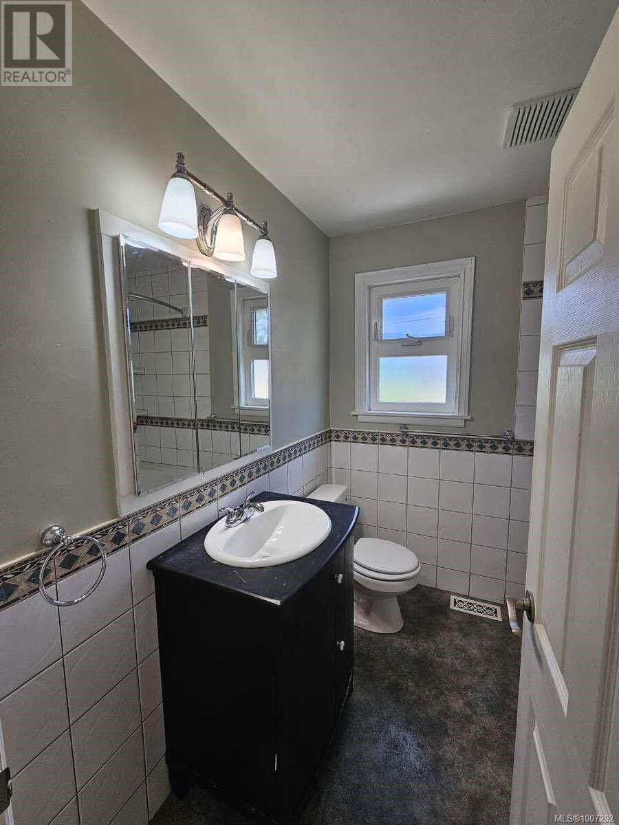 Photo 21 of 4129 Glenside Rd, Port Alberni BC