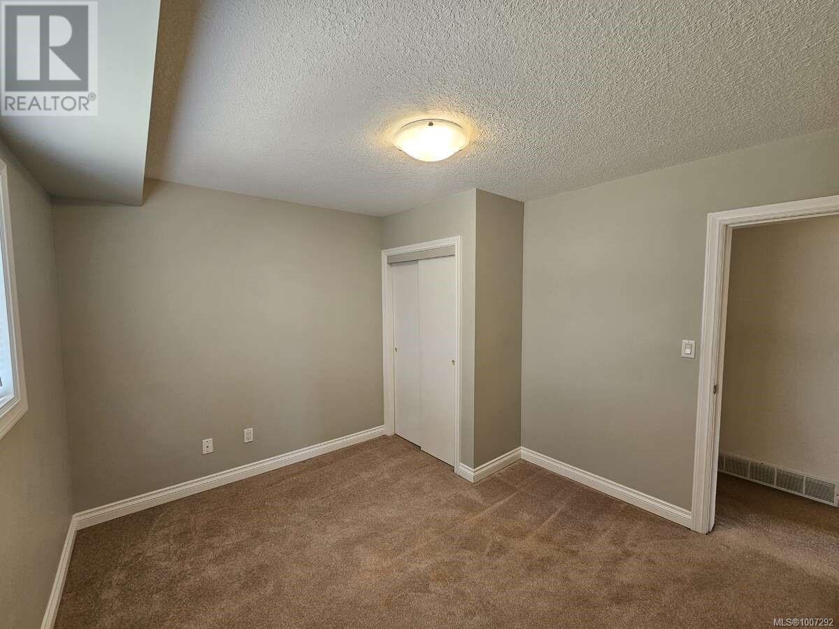 Photo 20 of 4129 Glenside Rd, Port Alberni BC