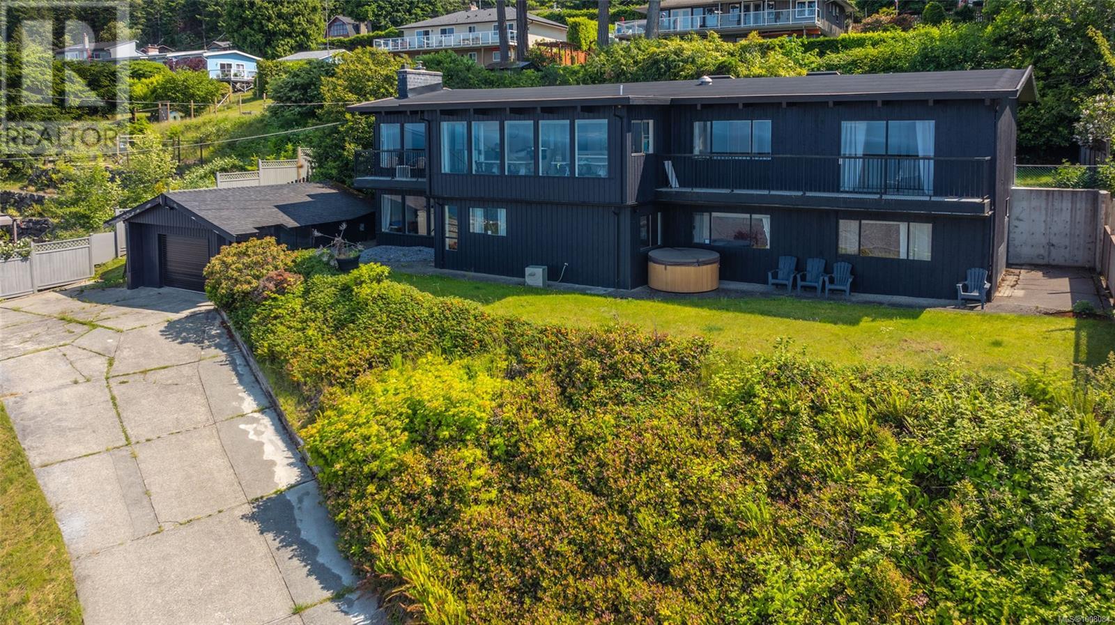 Photo 10 of 5343 Dewar Rd, Nanaimo BC