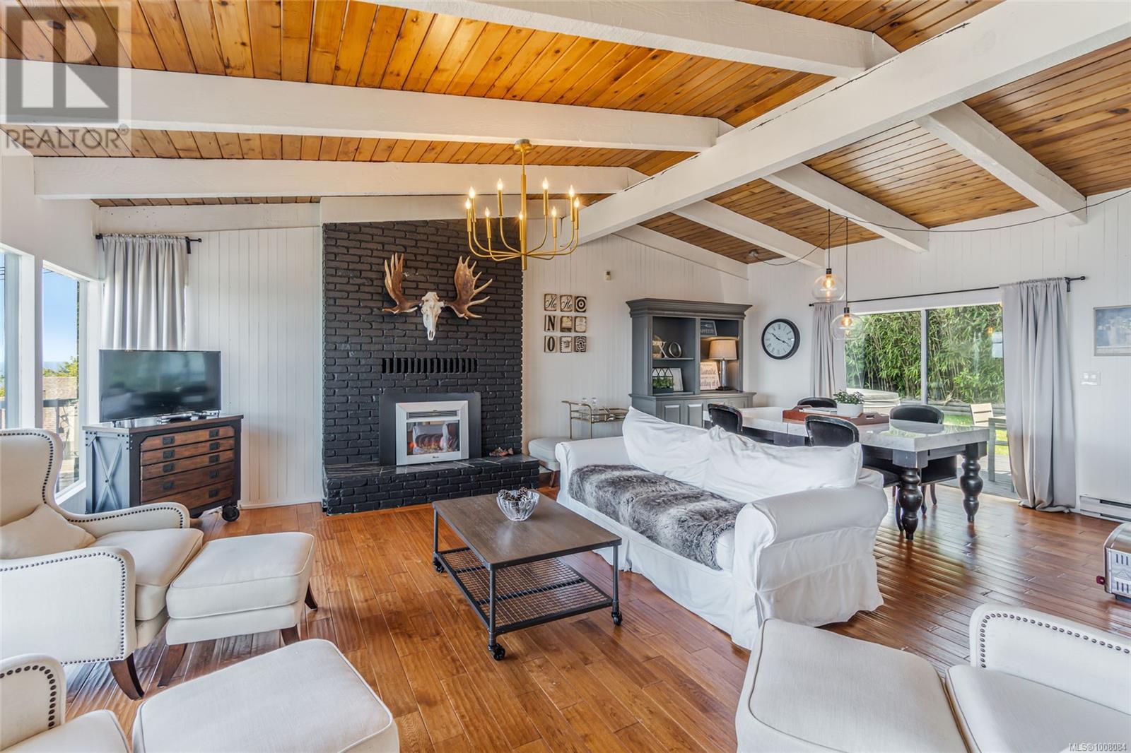 Photo 31 of 5343 Dewar Rd, Nanaimo BC
