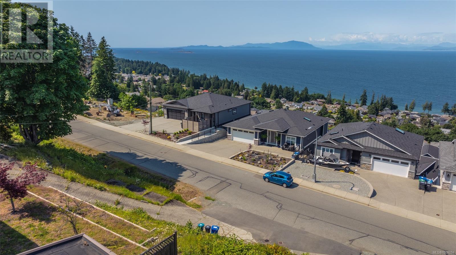 Photo 6 of 5343 Dewar Rd, Nanaimo BC