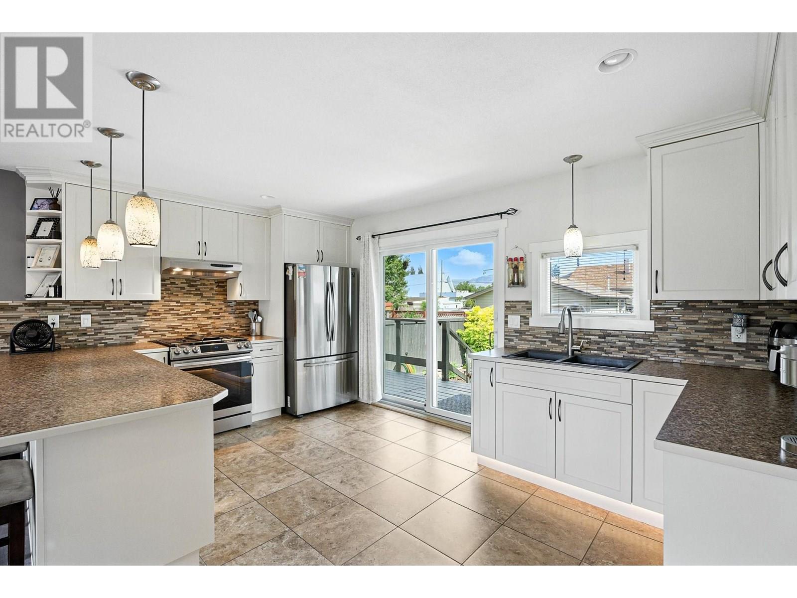 Photo 15 of 219 Cypress Avenue, Kamloops BC