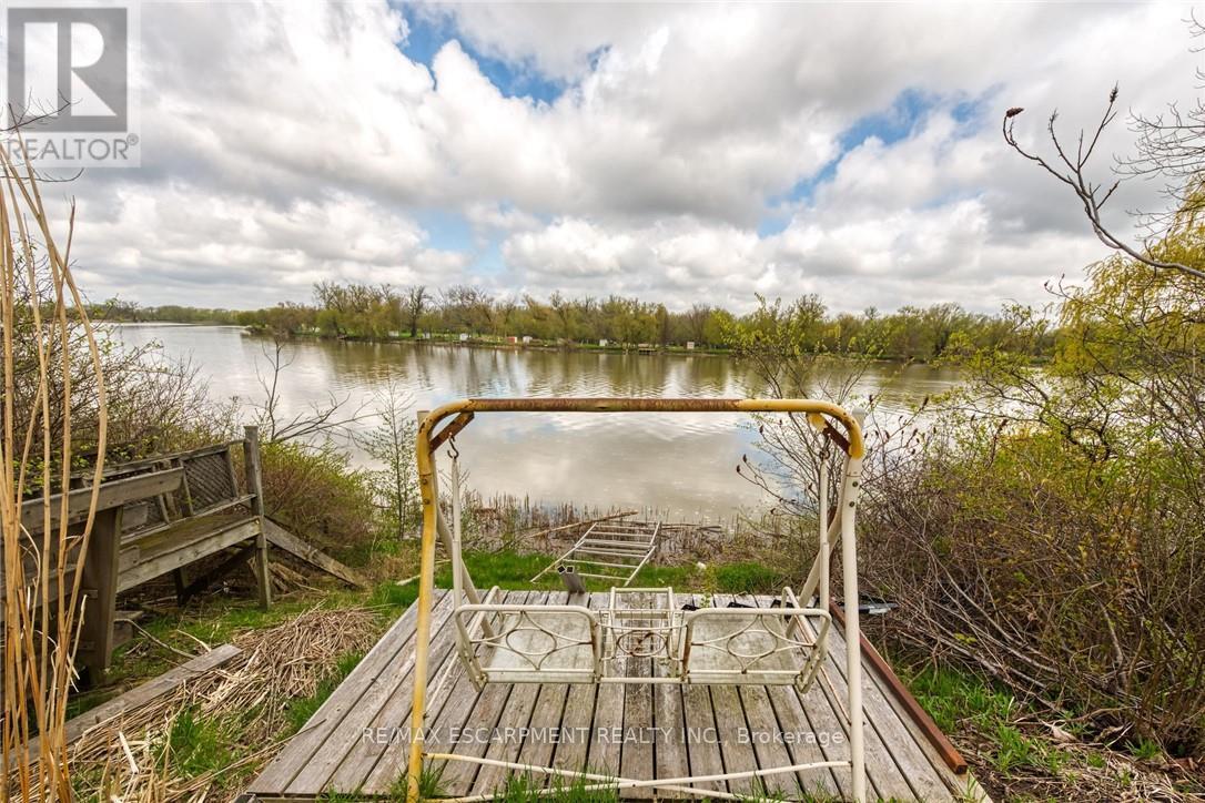 Photo 18 of 304 River Road, Haldimand ON