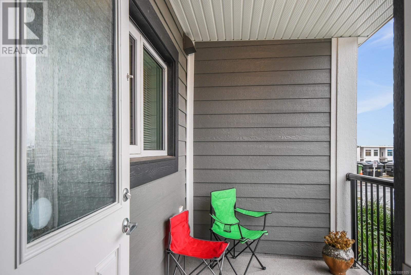 Photo 13 of 104 4830 Cedar Ridge Pl, Nanaimo BC