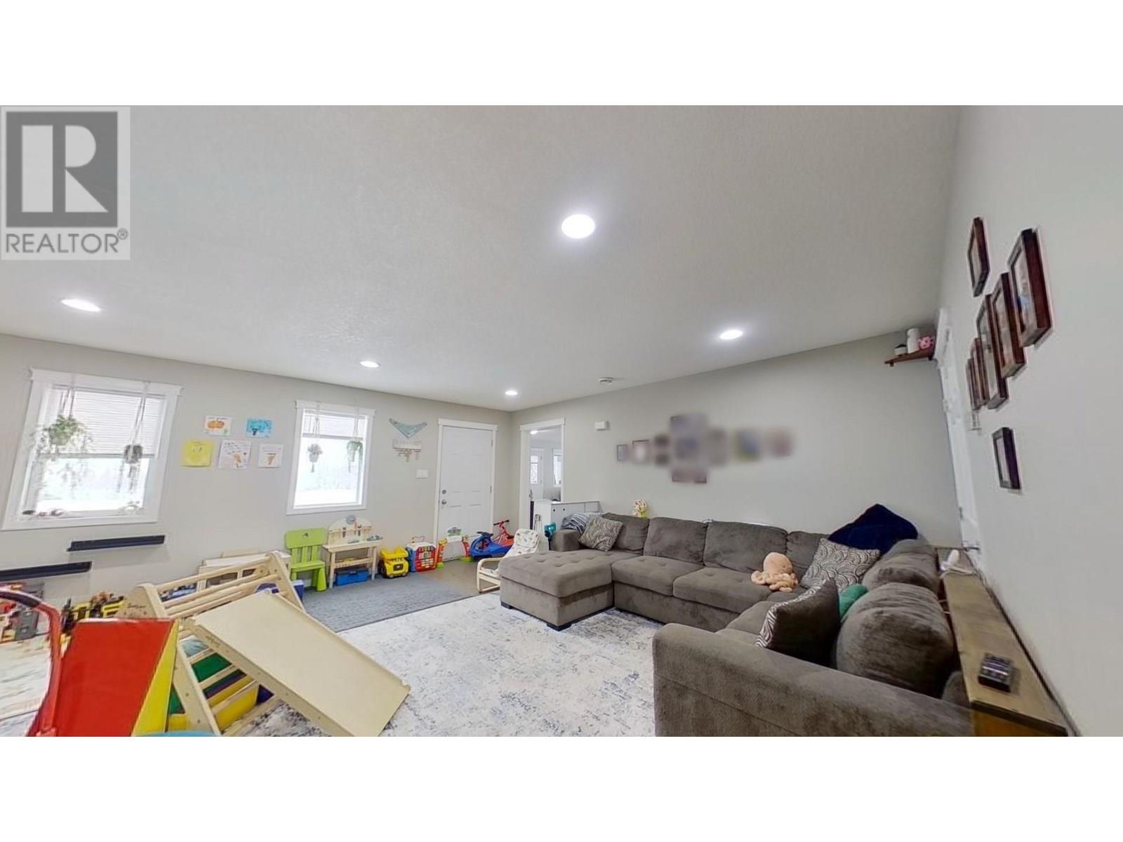 Photo 21 of 7338 Cartier Road, Fort St John BC