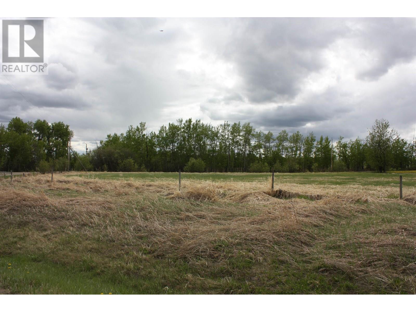 Photo 6 of 7338 Cartier Road, Fort St John BC